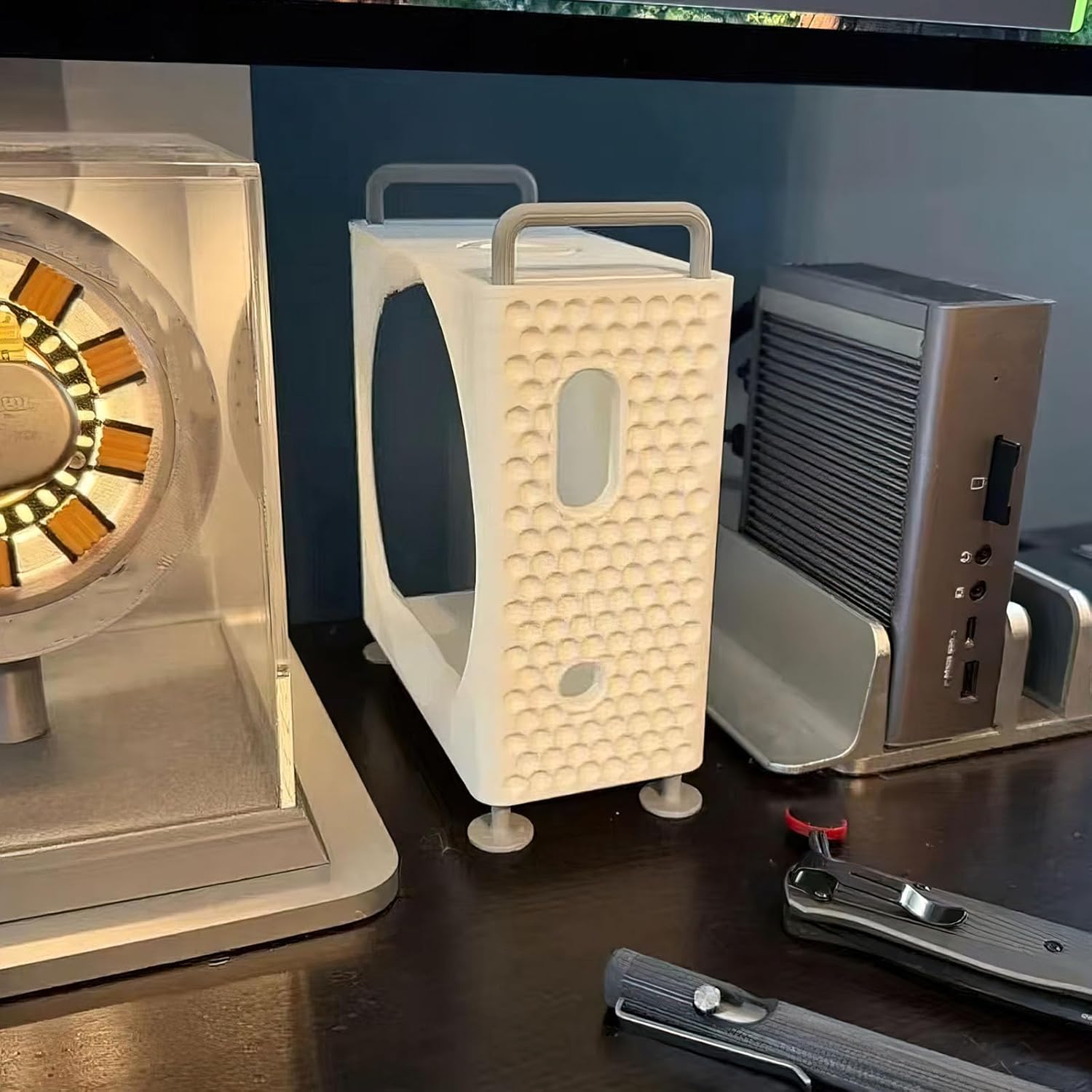 Vertical Stand Computer Case F - Laptop Accessories 3D Print recension och pris